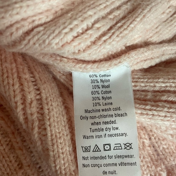 Pink Knit poncho wool blend with chocolate brown out lined pockets. Girls size 6 - Picture 3 of 5